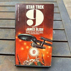 Star Trek - 9 Paperback Book - 2nd Printing - 1973